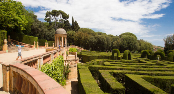 Perderse Juntos en el Parque del Laberinto de Horta - Imagen 2